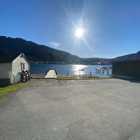 Ved Hardangerfjorden Apartman *